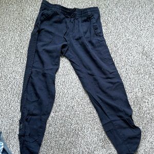 HEI navy linen pants